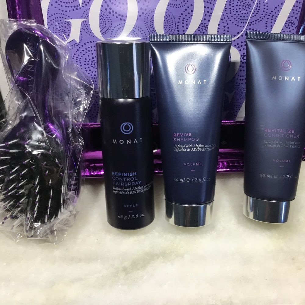 NEW MONAT Travel Set - 3 products and brush